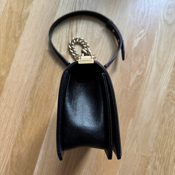 EUC CHANEL Boy Bag Black Caviar Chevron Leather Brushed Gold Hardware Old Medium - Picture 8 of 15